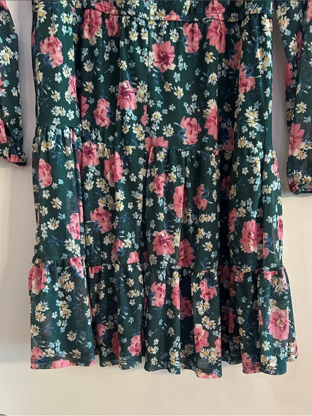 Three Hearts lightweight tiered